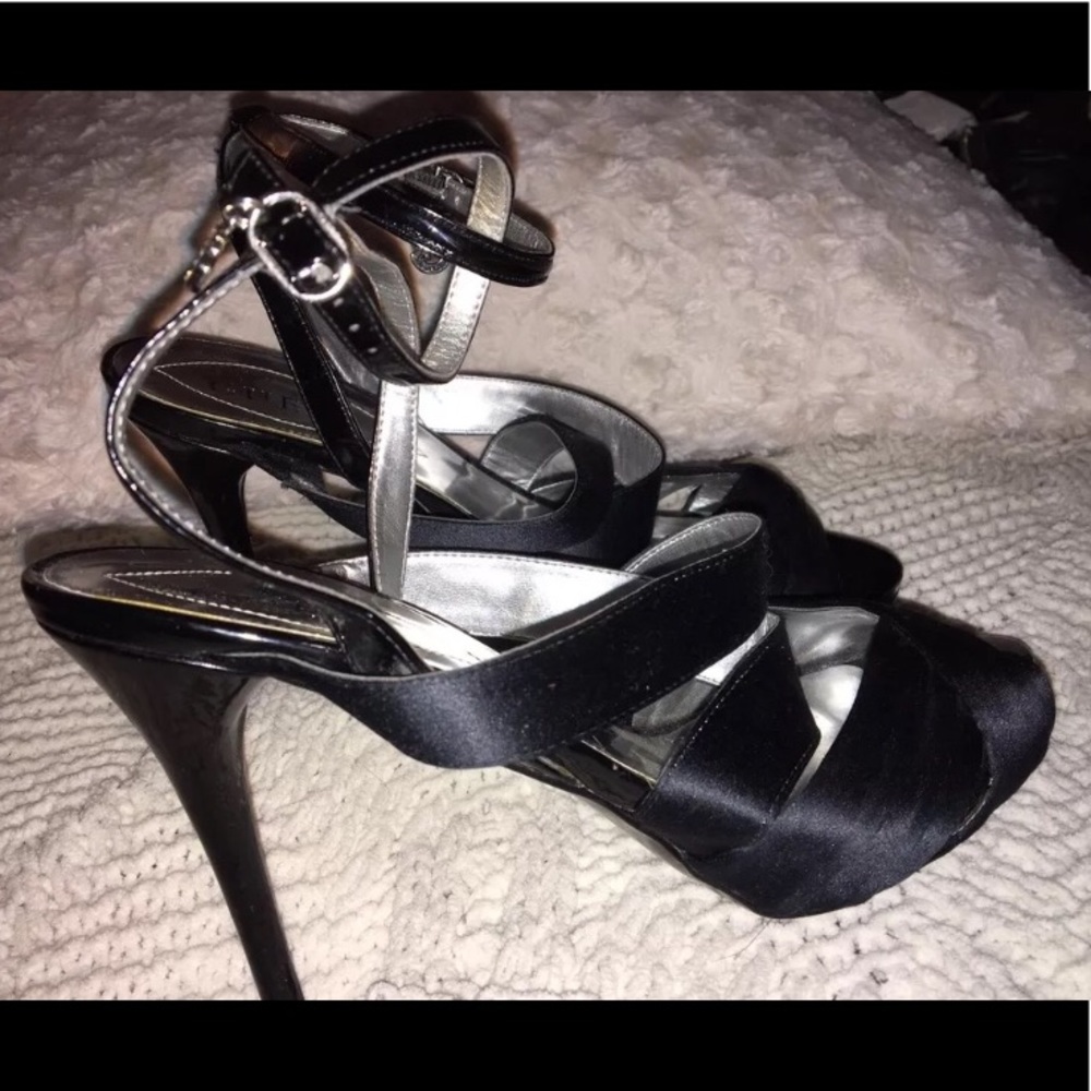 GUESS Black Satin wrap around strap w/open toe 8
